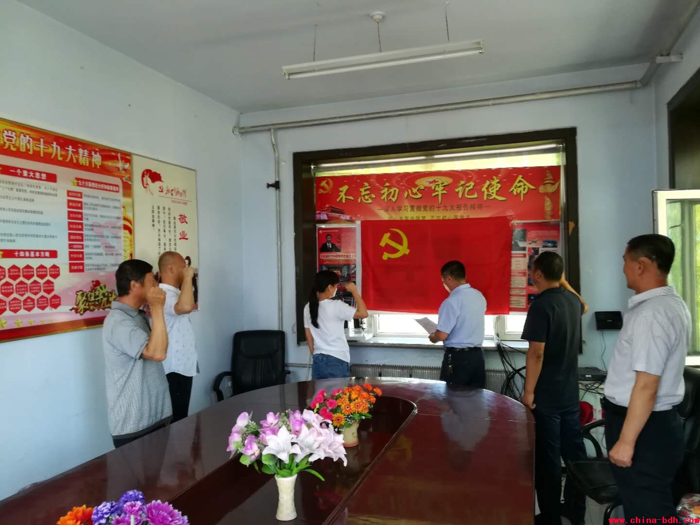 點(diǎn)擊瀏覽下一頁(yè)